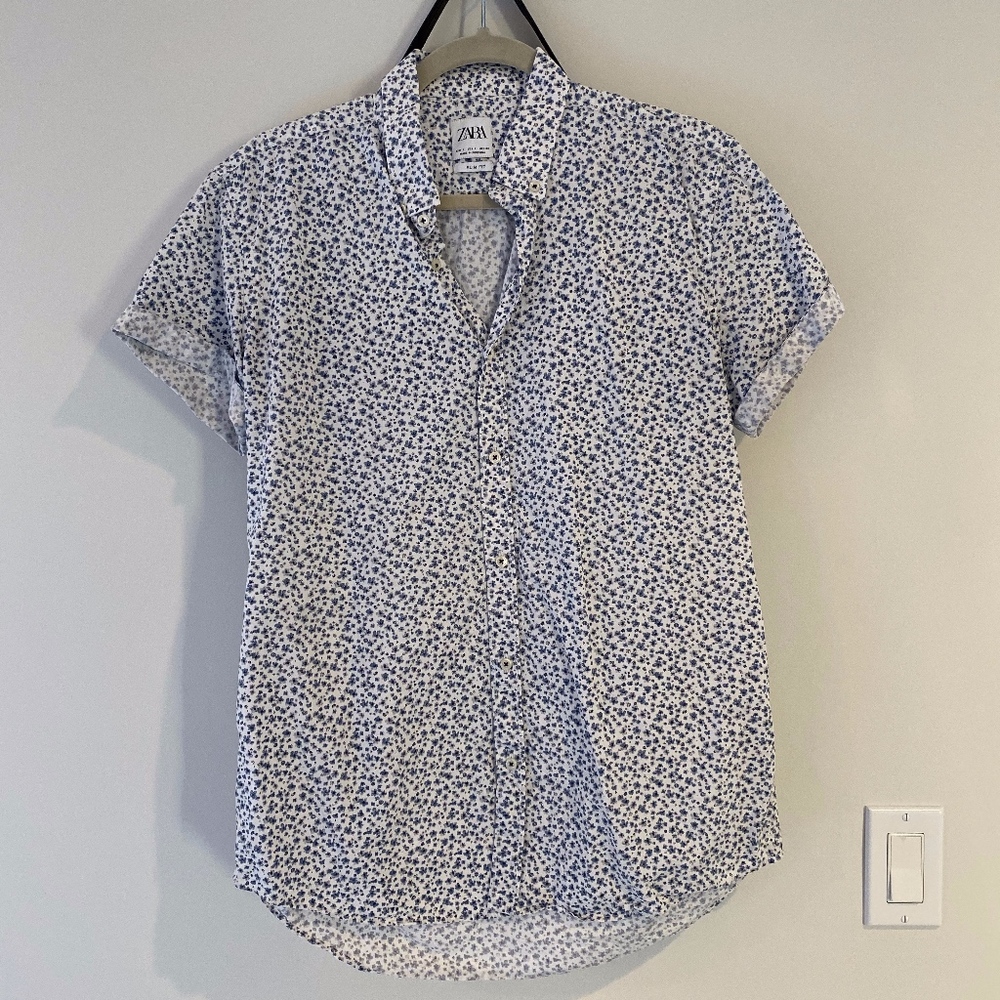 Zara Floral White Blue Short Sleeve Shirt